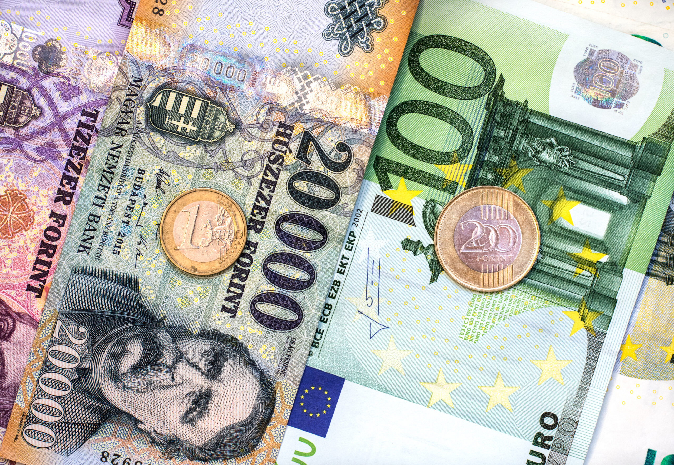 5 Term k Aminek A Gyenge Forint Emeli Az r t H v ge