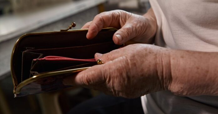 Méltánytalanul alacsony a nyugdíjminimum