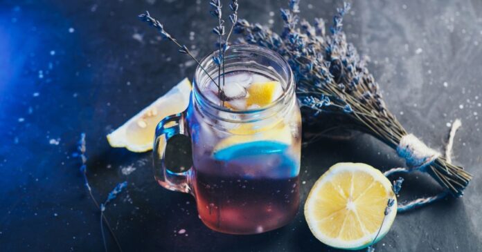 Hűsítő levendulaszörp