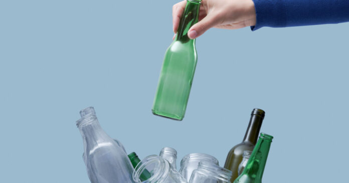 Hogy kell leszedni a cimkét az üvegekről, hogy ne maradjon nyoma?