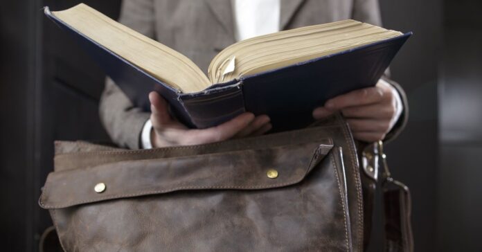 Pályaelhagyó pedagógusok