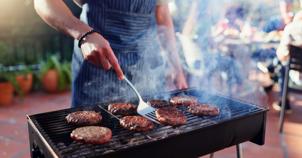 kerti grillsütő tisztítása