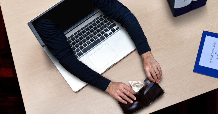 számítógépen keresztül lopás