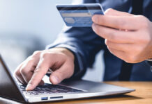 Vigyázz: banki csalók próbálkoznak, a rendőrség nevében telefonálnak weboldalas átverés