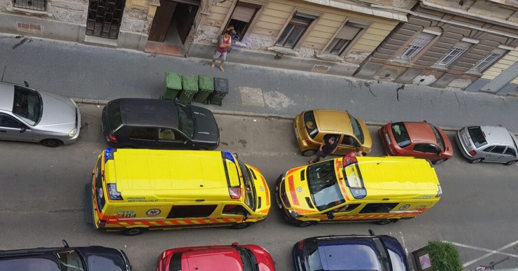 hogyan hívjunk mentőt 3 hogyan hívjunk mentőt