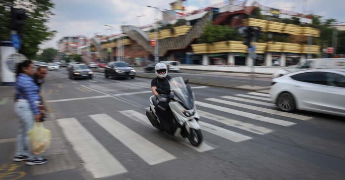 HOV-OST-171_forgalom-l