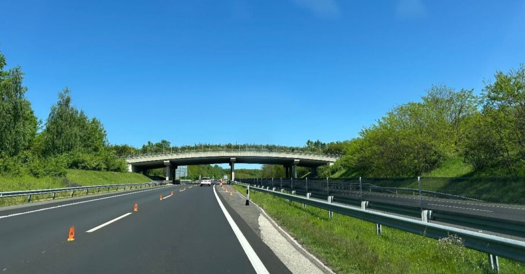 Autópálya.