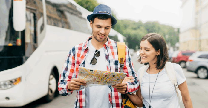 turisták buszos úton