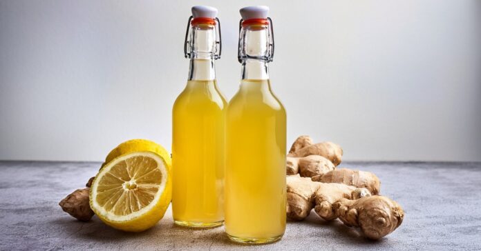 gyömbérshot üvegben