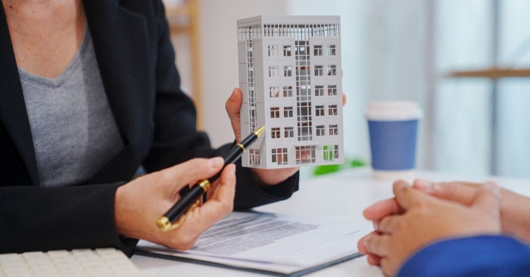 ki lehet közös képviselő