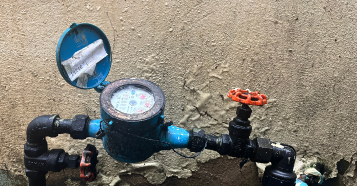 kinti vízóra télen