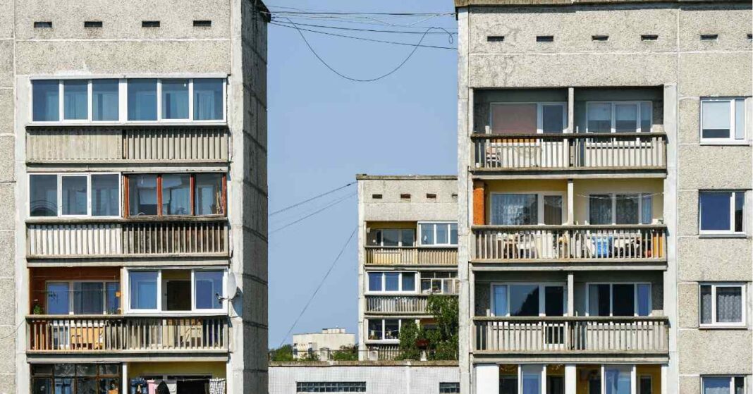 csendháborítás bejelentése társasház