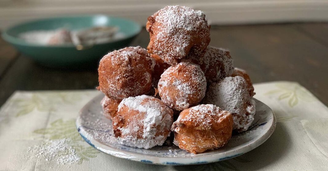 Túrófánk tányéron