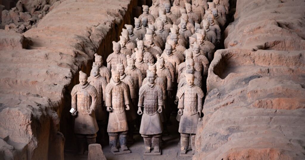 Kínai agyagkatonák.