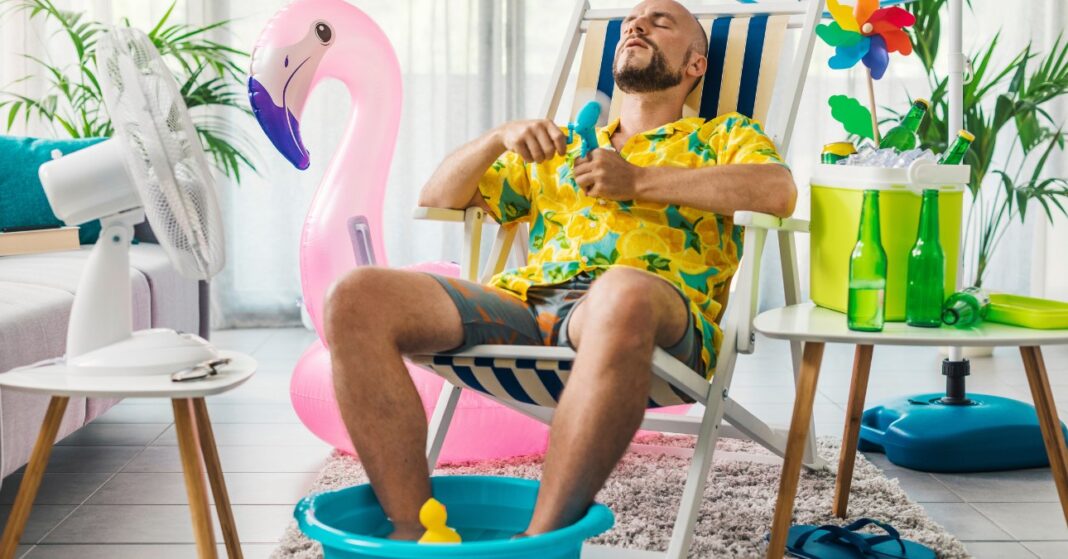 férfi hűsöl a kánikulában