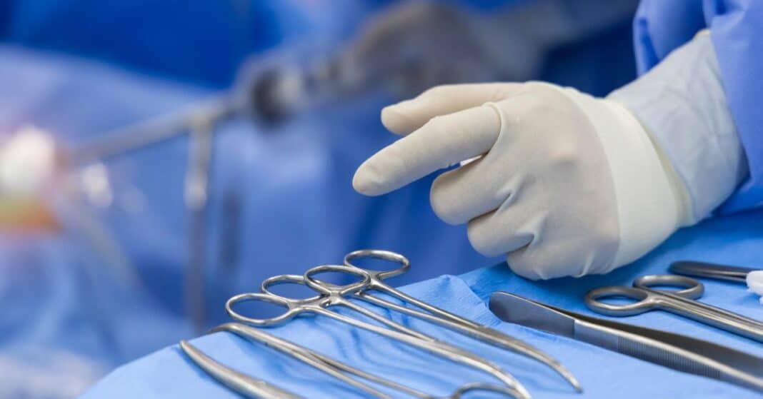 műtőssegéd fizetés