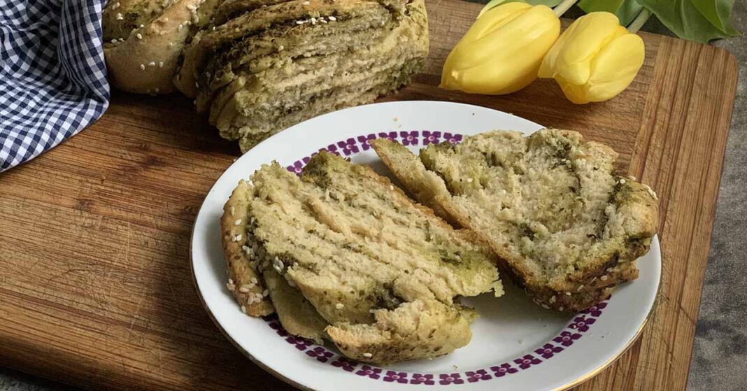 Sós babka medvehagyma töltelékkel recept